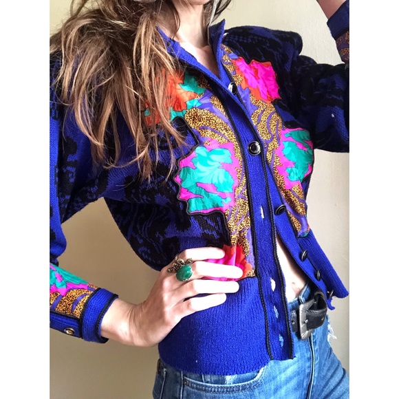 Vintage sweater /cardigan - Picture 2 of 8